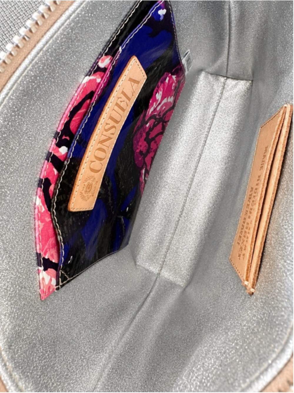NEW Consuela Dwight Downtown Crossbody Tiger Patch Canvas Leather Purse - Picture 4 of 4